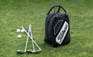 Essential Golf Gear: The Four Must-Have Accessories for Beginners