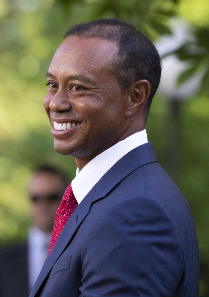 Tiger Woods Makes Triumphant Return to Competitive Golf at PNC Championship!