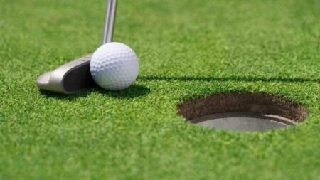 Make More Short Putts with a Stress-Free Pre-Putt Routine