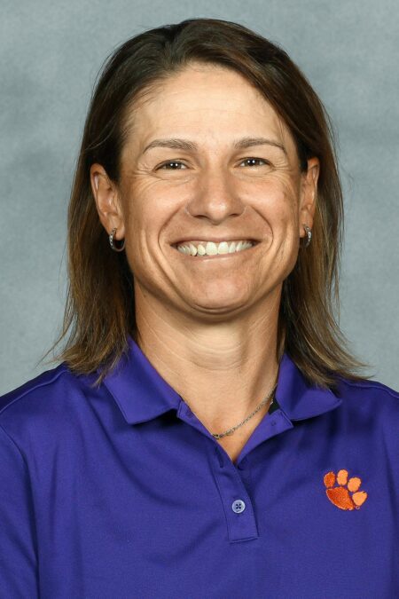 Heather Bowie Young Sets Her Sights on Another Victory at Highland Meadows Golf Club