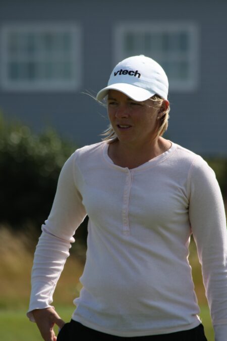 Hamilton’s Alena Sharp Dazzles at Milestone 20th Women’s Open Appearance