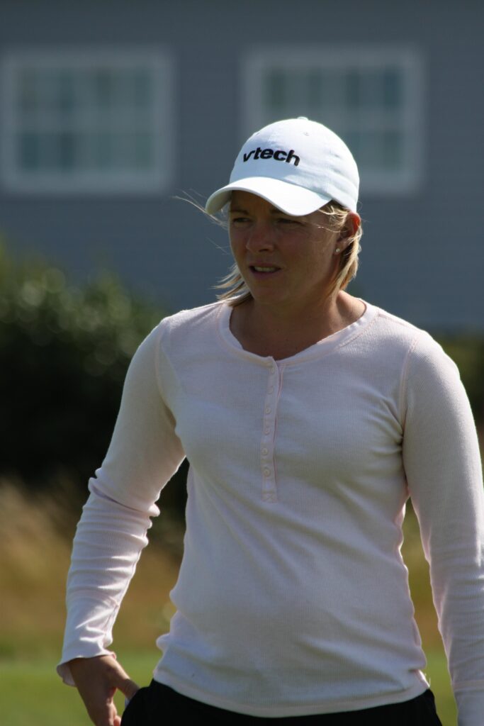 Hamilton’s Alena Sharp Dazzles at Milestone 20th Women’s Open Appearance