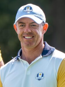 McIlroy Targets Spectacular Finish While Fleetwood and Lowry Battle for Victory in India – LIVE!