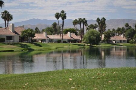 Rancho Mirage Golfer Shocks Defending Champion to Capture Thrilling DEL Girls’ Golf Title Rancho Mirage Golfer Shocks Defending Champion to Capture Thrilling DEL Girls’ Golf Title