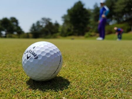 Master the Perfect Takeaway: Stop Pulling Your Golf Club Inside for Consistent Swings