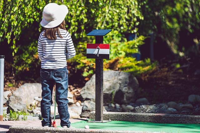 Discover the Ideal Age for Kids to Tee Off and Start Playing Golf